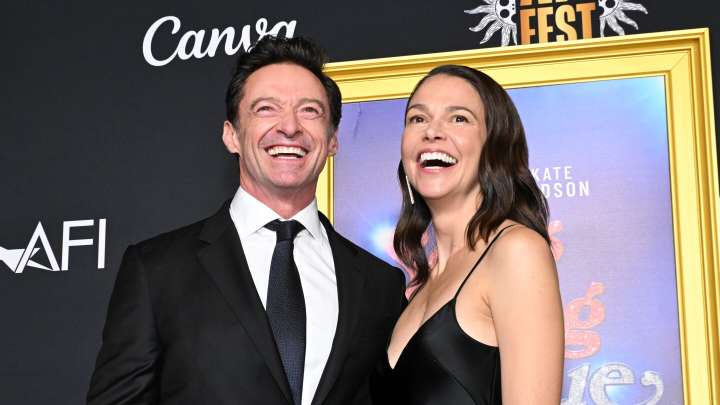 ¿Cómo se conocieron Hugh Jackman y Sutton Foster? La pareja confirmó su relación en el estreno de Song Sung Blue