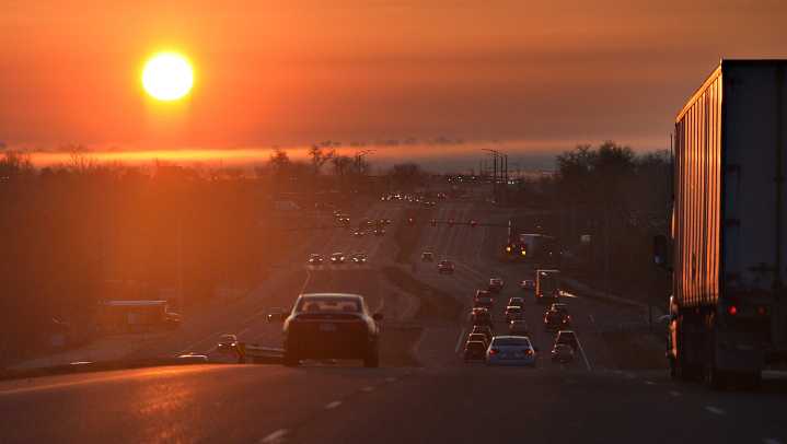 Daylight saving time 2025 ends soon. Will a law end it for good in CO?