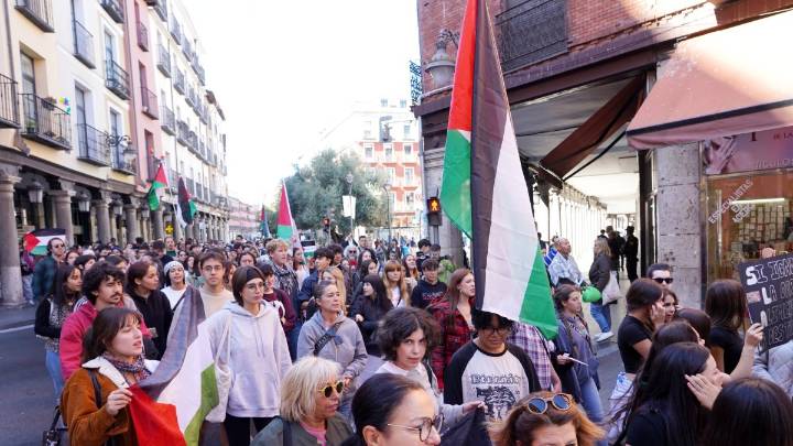 Los estudiantes toman la calle en Valladolid contra el "genocidio" de Israel en Gaza