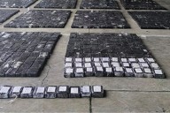 Detienen a colombianos y costarricenses con dos toneladas de cocaína en aguas del Pacífico