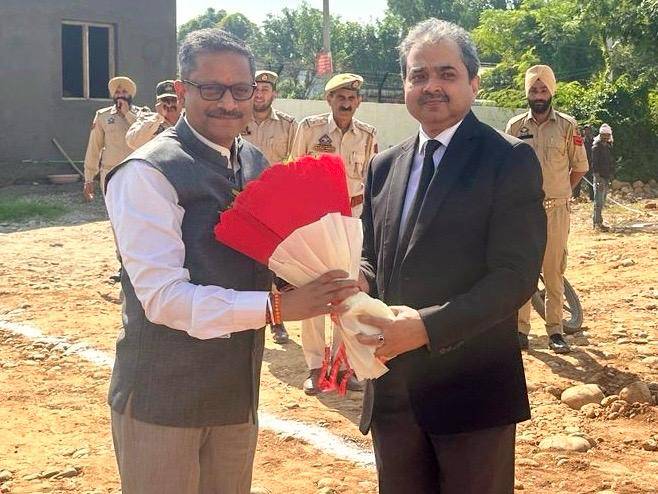 Justice Rajnesh Oswal reviews progress of upcoming Judicial Infrastructure projects in Kathua