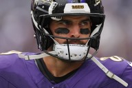 Bucs Linked to Trade for 3-Time Pro Bowl Pass-Catcher Amid Slew of Injuries