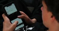 Minister to meet social media bosses as ban looms
