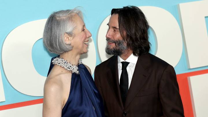 Keanu Reeves makes rare comment on 'wedding' to longtime girlfriend during PDA red carpet appearance
