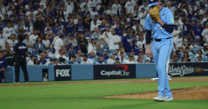 Blue Jays fans outraged by Sportsnet+ outage in Game 4 of World Series