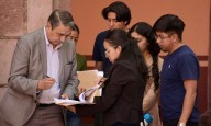 Rector Alejandro Zermeño dialogó con estudiantes