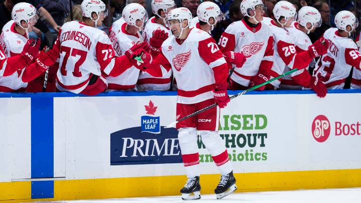 Van Riemsdyk savors scoring in Red Wings debut at Maple Leafs