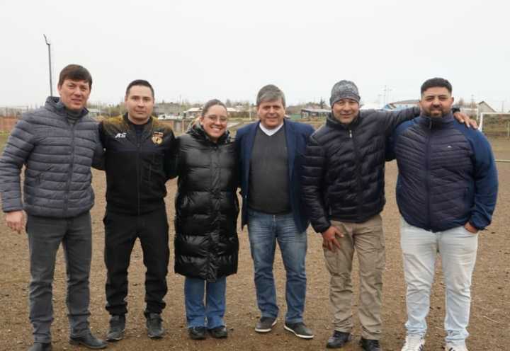 La candidata a diputada nacional Gisella Martínez se reunió con referentes deportivos y sociales de El Calafate