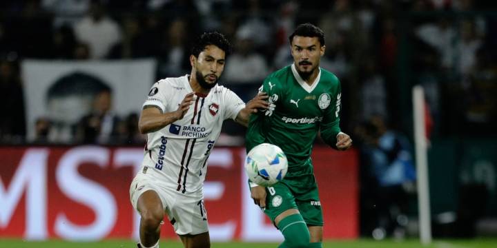 Jeison Medina fue protagonista en la goleada de Liga de Quito a Palmeiras en las semifinales de la Copa Libertadores