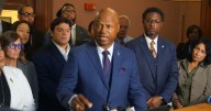 Illinois lawmakers condemn ICE raids in Chicago, weigh state response