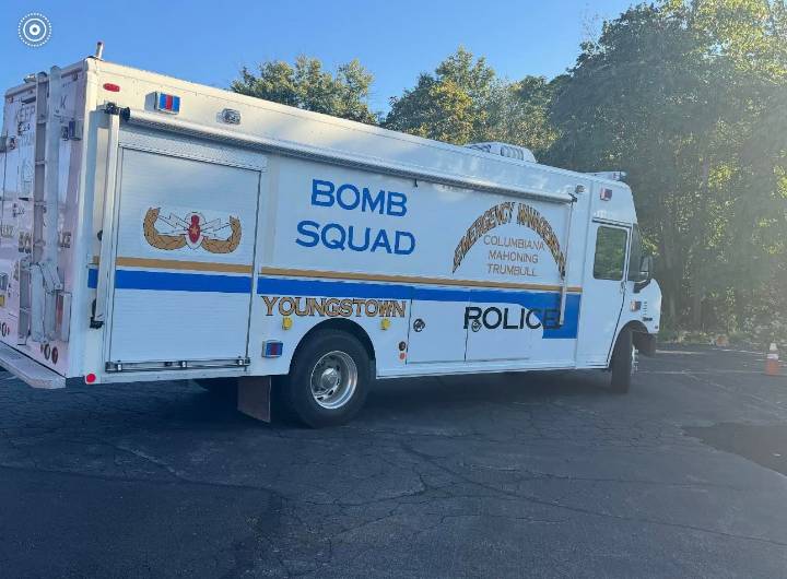 Bomb Squad, Weathersfield police investigate explosive device sold at auction