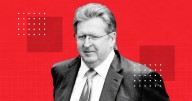 ¿Quién es Germán Larrea, el 'Rey del Cobre' que quiere comprar Banamex (por segunda vez)?