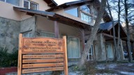 Villa la Angostura: murió un hombre tras detenerse por un neumático en la Ruta 40