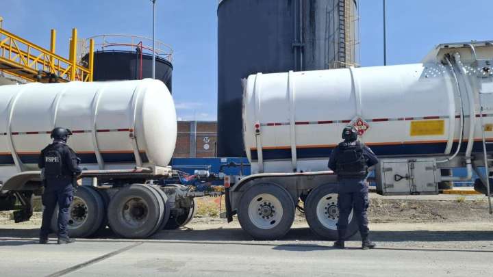 Aseguran 1.6 Millones de Litros de Huachicol en Guanajuato; Incautan Pipas, Tanques y Maquinaria