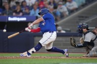 Kirk homers twice as Blue Jays end playoff skid by thumping Yankees 10