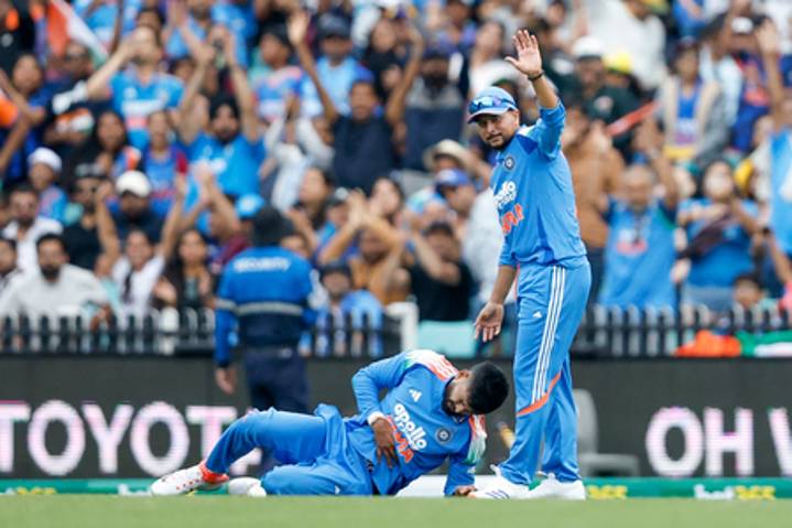 Shreyas Iyer suffers internal bleeding following a fall during 3rd ODI against Australia, admitted to ICU