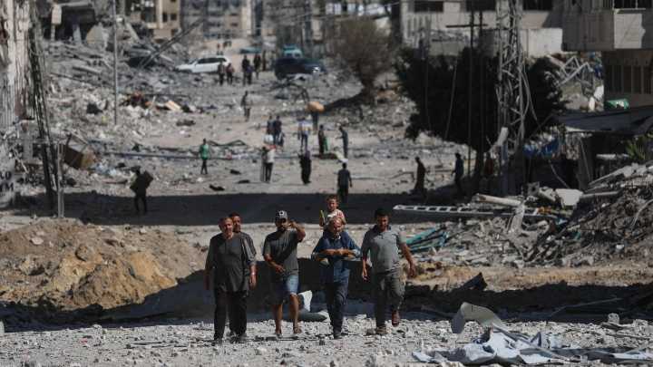 En directo, última hora del alto el fuego hoy en Gaza: Trump anuncia que Hamás liberará a los rehenes el lunes