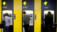 Commonwealth Bank issues apology after customers shut out and ATM’s, online banking closes down