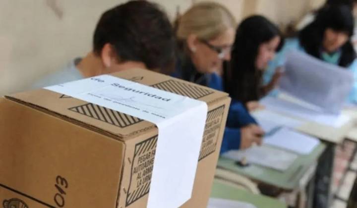 El Gobernador decretó licencia especial por las elecciones nacionales del domingo