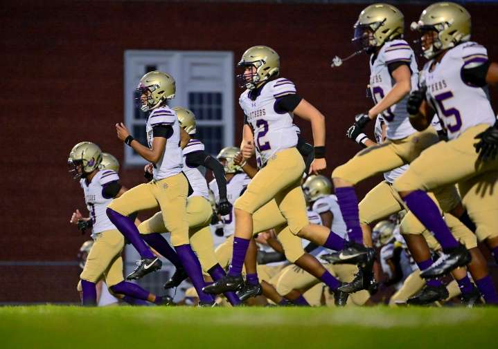 Syracuse.com’s high school football rankings (Week 6): Top AA teams set to face off