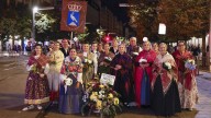 Fotos de los primeros grupos de la Ofrenda de Flores