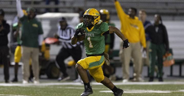 Henrico holding Varina football player out over transfer