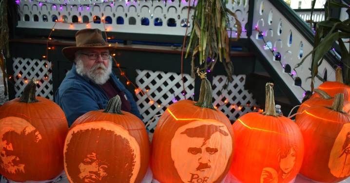 A gourd time had by all at Milford Pumpkin Festival