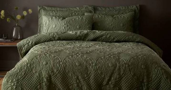 Dunelm's 'fabulous' duvet with 50% discount praised for 'amazing quality' by shoppers
