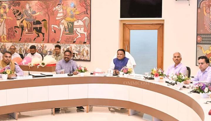 CM Majhi Lays Foundation For 471 Panchayat Offices, Disburses Rs 1,947 Cr To 48.6K Beneficiaries