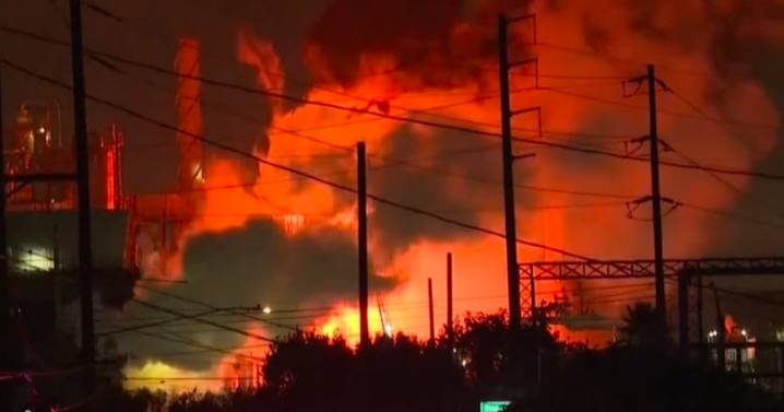 Giant Fire Erupts at Chevron Oil Refinery After Explosion