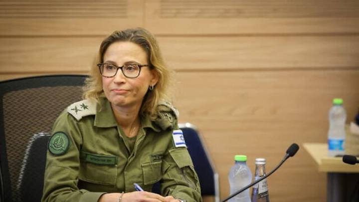 La fiscal militar de Israel dimite y admite haber difundido un video de una violación a un preso palestino