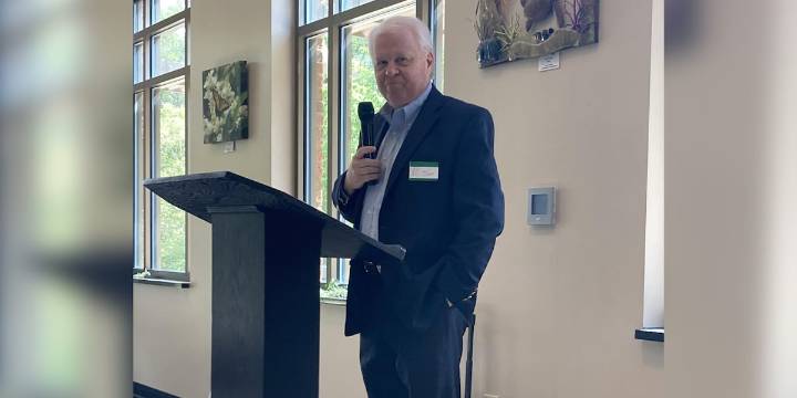 Chapin Mayor Al Koon to enter hospice care, town says