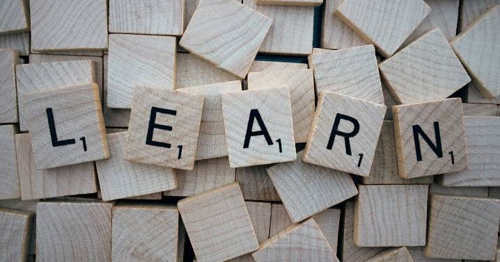 “To Be Or Not To Be?”: Test Your Literature Knowledge With This 28