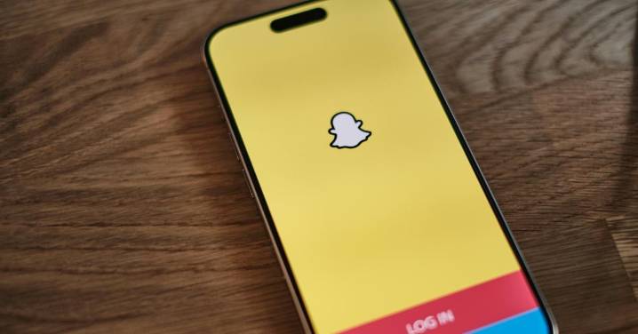 Snapchat Users Are Slamming the App for Potentially Monetizing Memories