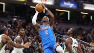 Shai Gilgeous-Alexander liga 37 juegos con al menos 20 puntos en duela ajena