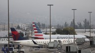 Los Angeles International Airport flights grounded due to equipment outage