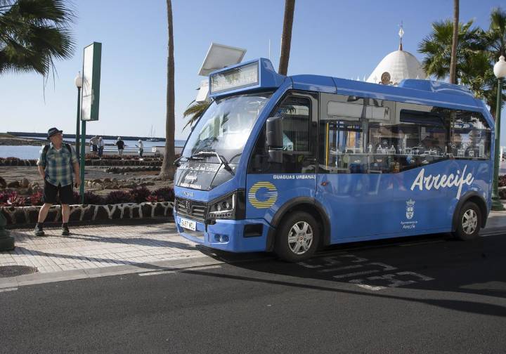 Las guaguas de Arrecife suman la mejor media de viajeros de la década