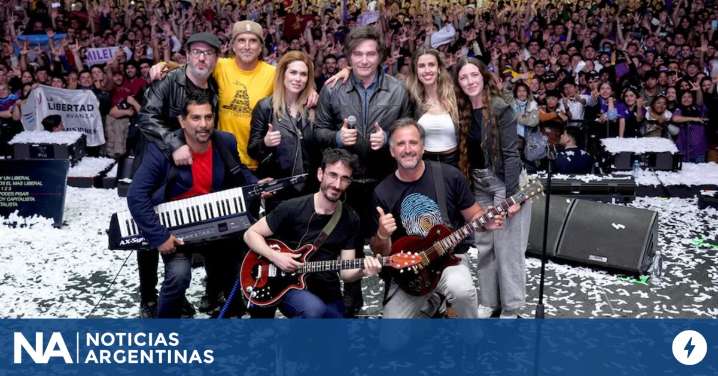 Deportivo Español desvinculó al abogado que toco el piano con Milei