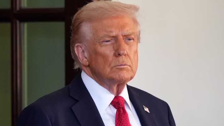 Government shutdown live updates: Latest on military pay and Trump talks in Asia