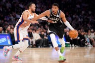 Knicks’ Mike Brown Responds to Reported Giannis Antetokounmpo Trade Offer