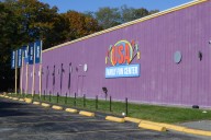 United Skates of America granted license to sell beer and wine