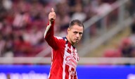 ¡Vasco, llámalo! Chicharito le marca su primer gol al América con Chivas (VIDEO)