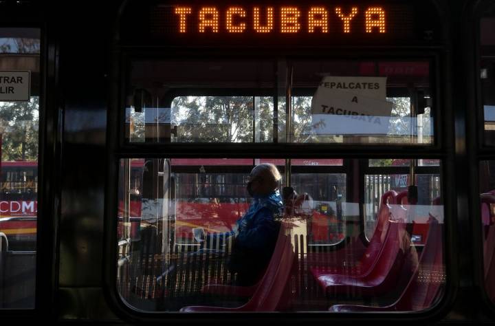 Línea 2 del Metrobús de CdMx tendrá horario nocturno; ¿cuándo será y cuánto costará?