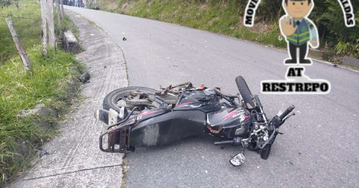 Accidente de tránsito con motociclistas involucrados deja tres personas lesionadas