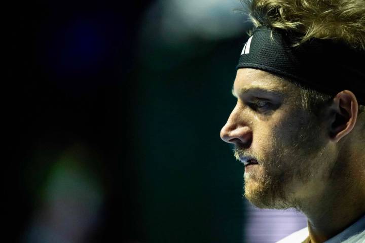 Paris Masters: Alejandro Davidovich Fokina Booed by French Crowd Over Controversial Celebration Alejandro Davidovich Fokina sparks outrage among the Paris Masters crowd with a provocative celebration