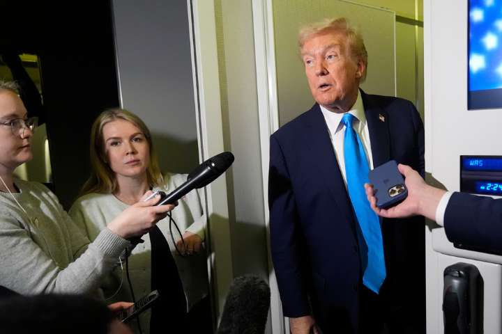 Trump Re-Ups Jarring All-Caps Warning to Pregnant Women: ‘DON’T USE TYLENOL!’