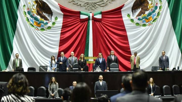 Reforma electoral: Sheinbaum va por la eliminación del fuero a legisladores; presentará propuesta en 2026