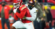 Mahomes, Hunt lead Chiefs to dominant 28-7 win over Commanders