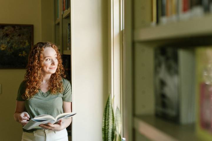 Get to Know: Alison Robinson,  fiction author from Hoover