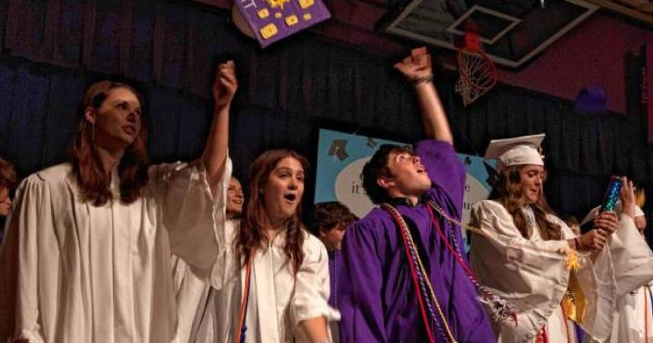 Among Massachusetts public schools, sobering results, incremental improvements